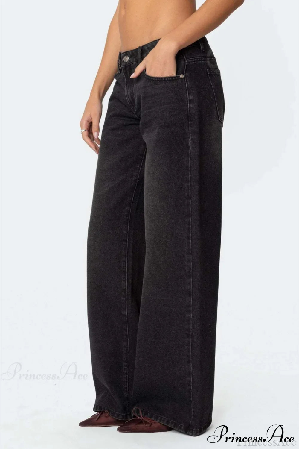 Relaxed Wide-Leg Printed Full-Length Jeans image 5
