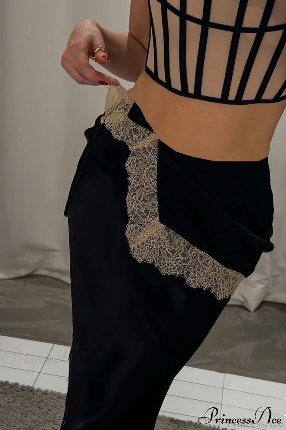 Retro Color Block Lace Panel Slim Skirt image 6