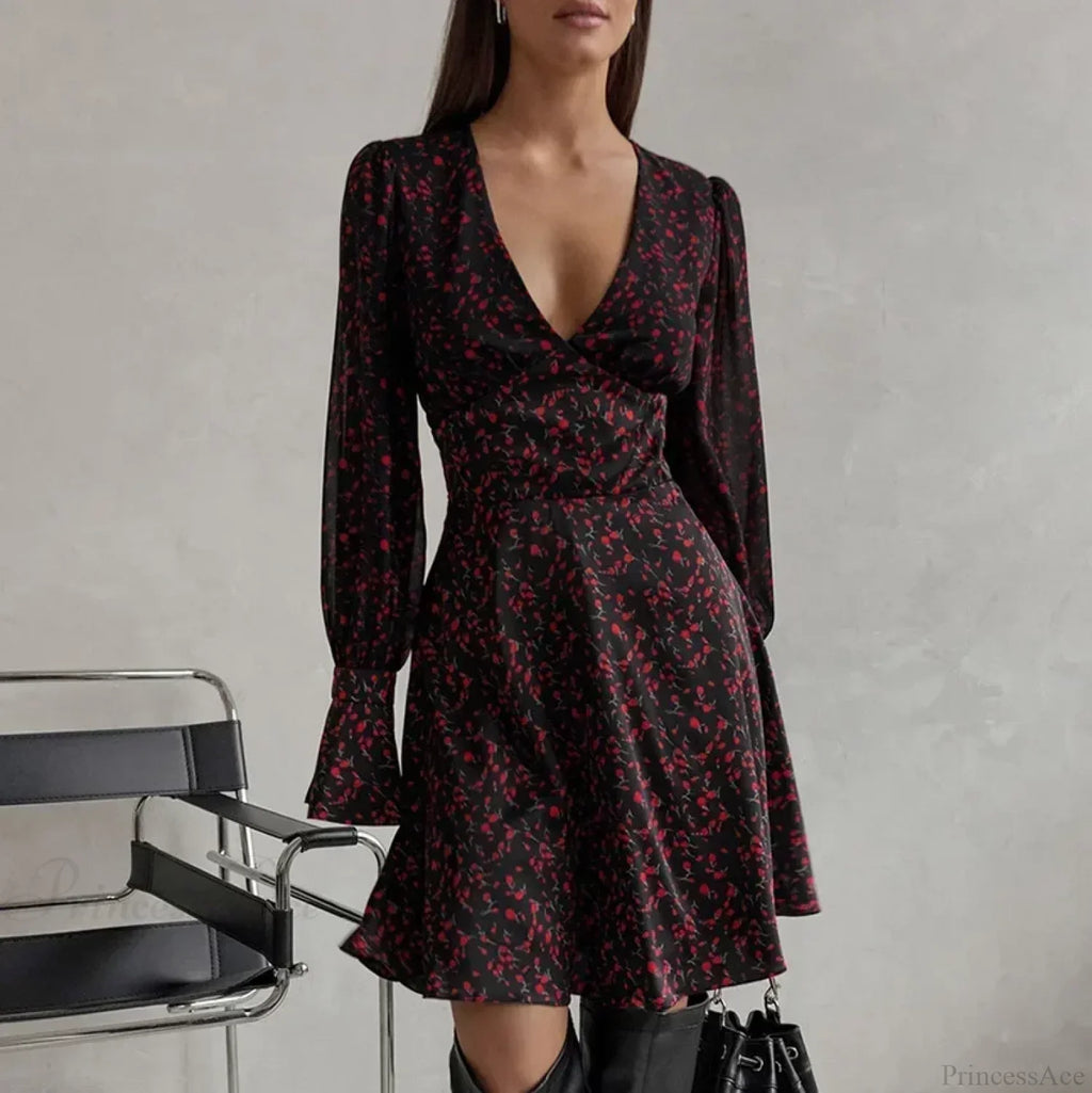 Retro Deep V Long-Sleeved Floral Dress image 1