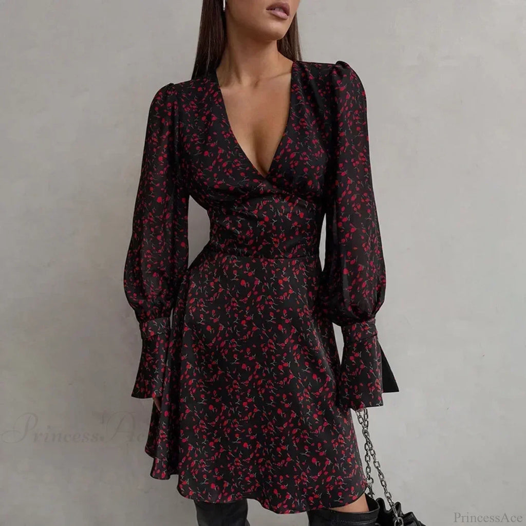 Retro Deep V Long-Sleeved Floral Dress image 2