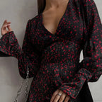 Retro Deep V Long-Sleeved Floral Dress image 4