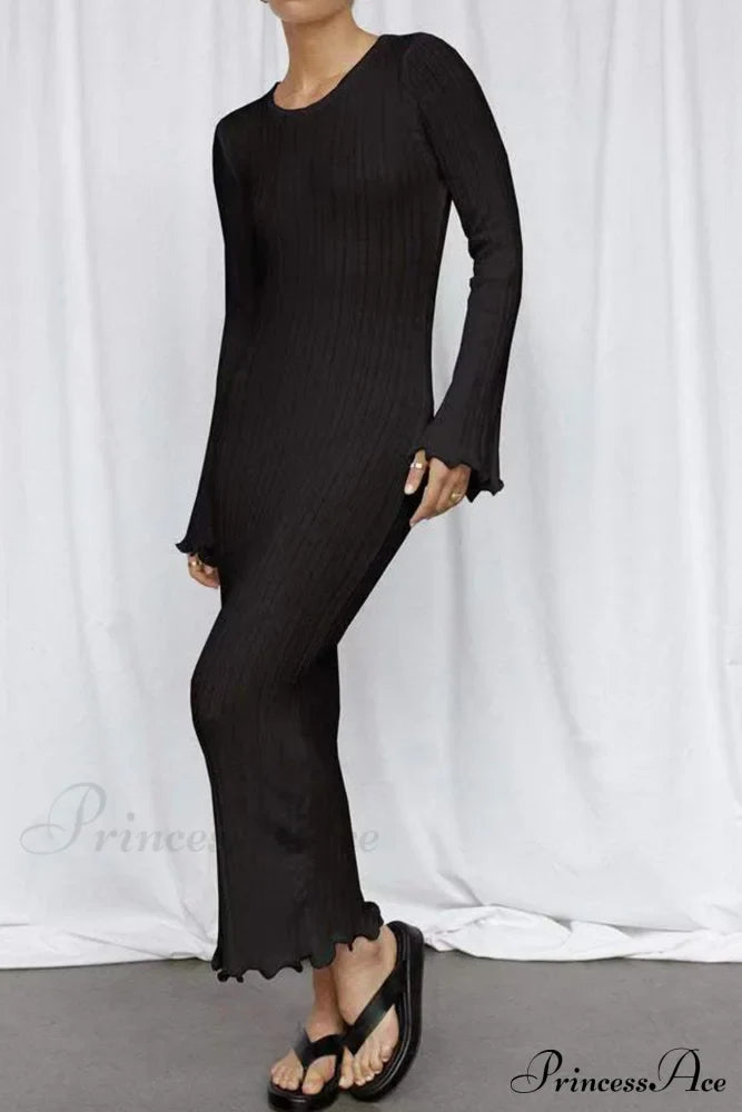 Ribbed Knit Dress with Long Flare Sleeves and Backless Design image 5