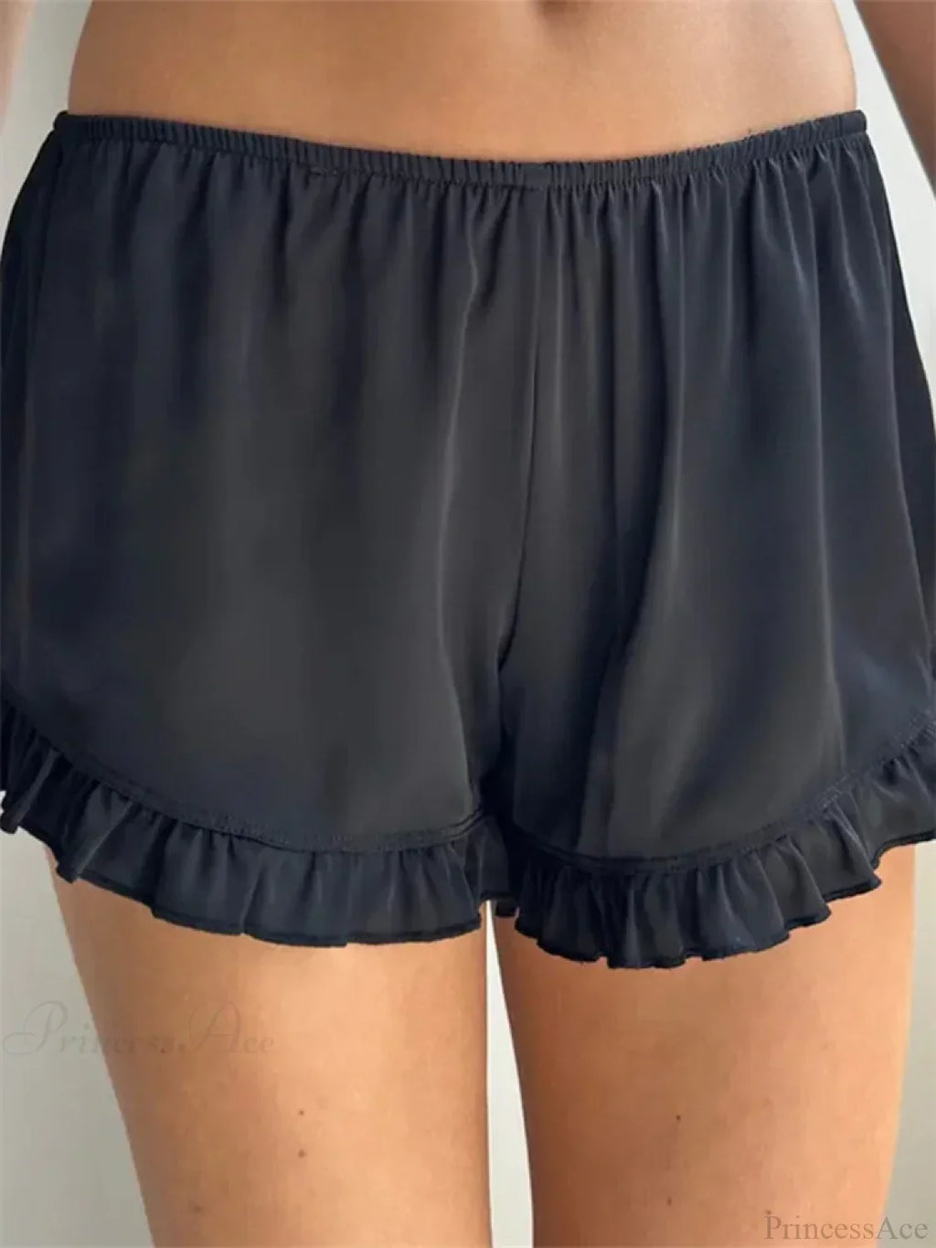 Ruffled Elastic Low Waist Short image 3