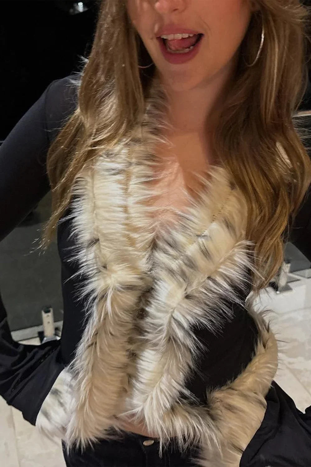 Sexy Chic Fur Collar Tulle Panel Cropped Long Sleeve Blouse image 4
