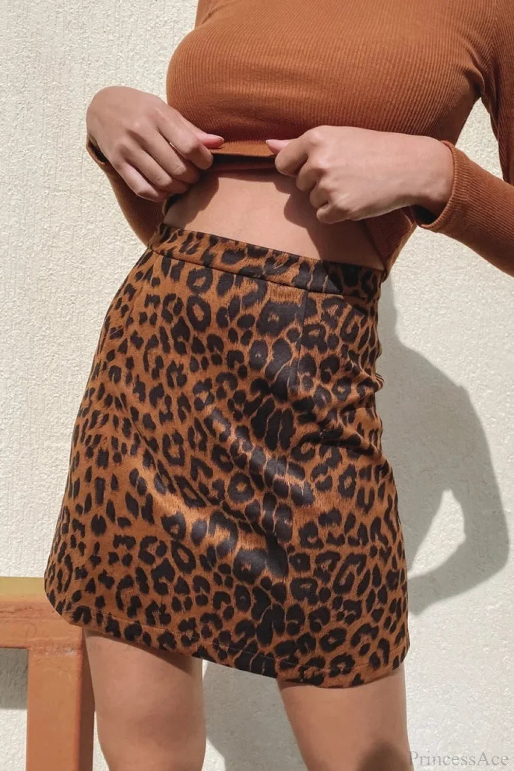 Sexy Leopard Suede Bodycon Skirt image 1