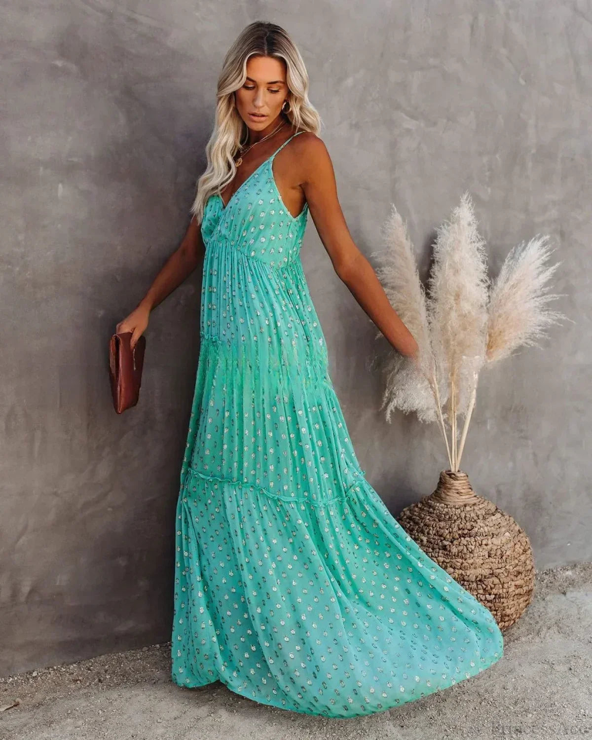 Sexy Split Big Hem Strapless Sleeveless Green Maxi Boho Dress image 3