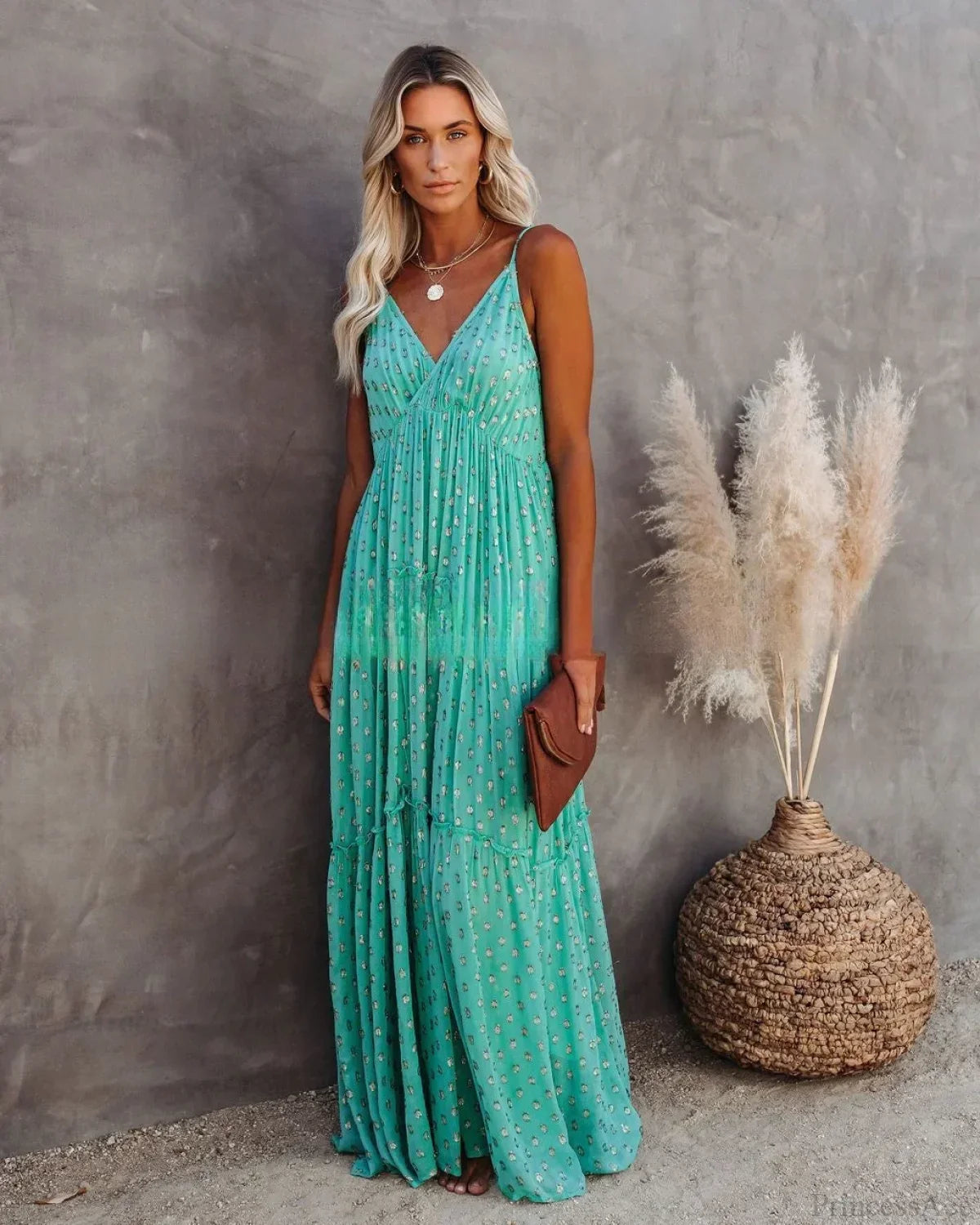 Sexy Split Big Hem Strapless Sleeveless Green Maxi Boho Dress image 4