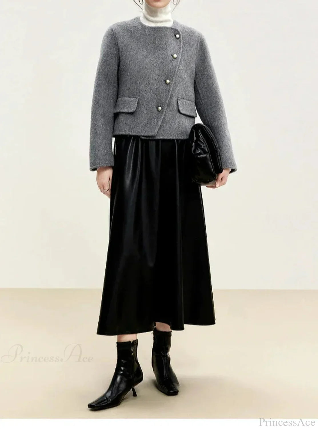 Short Wool Crew Neck Single-Breasted Overcoat image 3