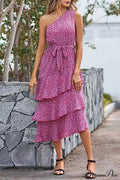 Shoulder One with Trim Gown Green Ruffle Print image 5