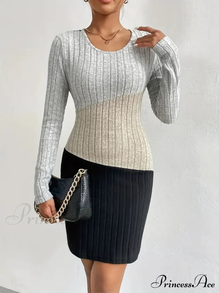 Simple Crew Neck Long Sleeve Dress with Color Block Design image 2