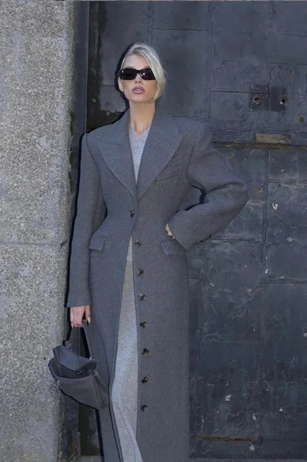 Single-Breasted Wool Coat image 3