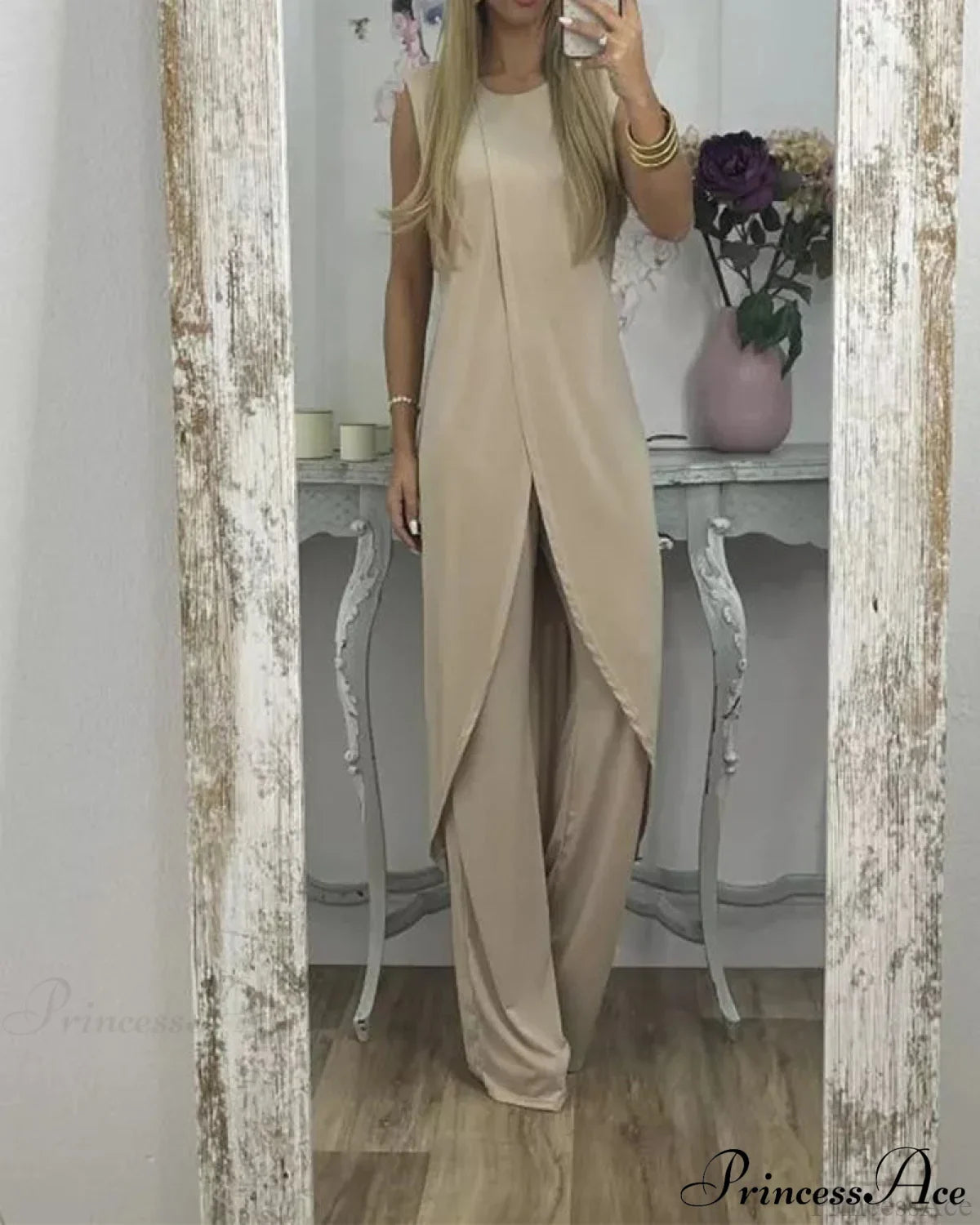 Sleeveless 2-piece outfit image 5