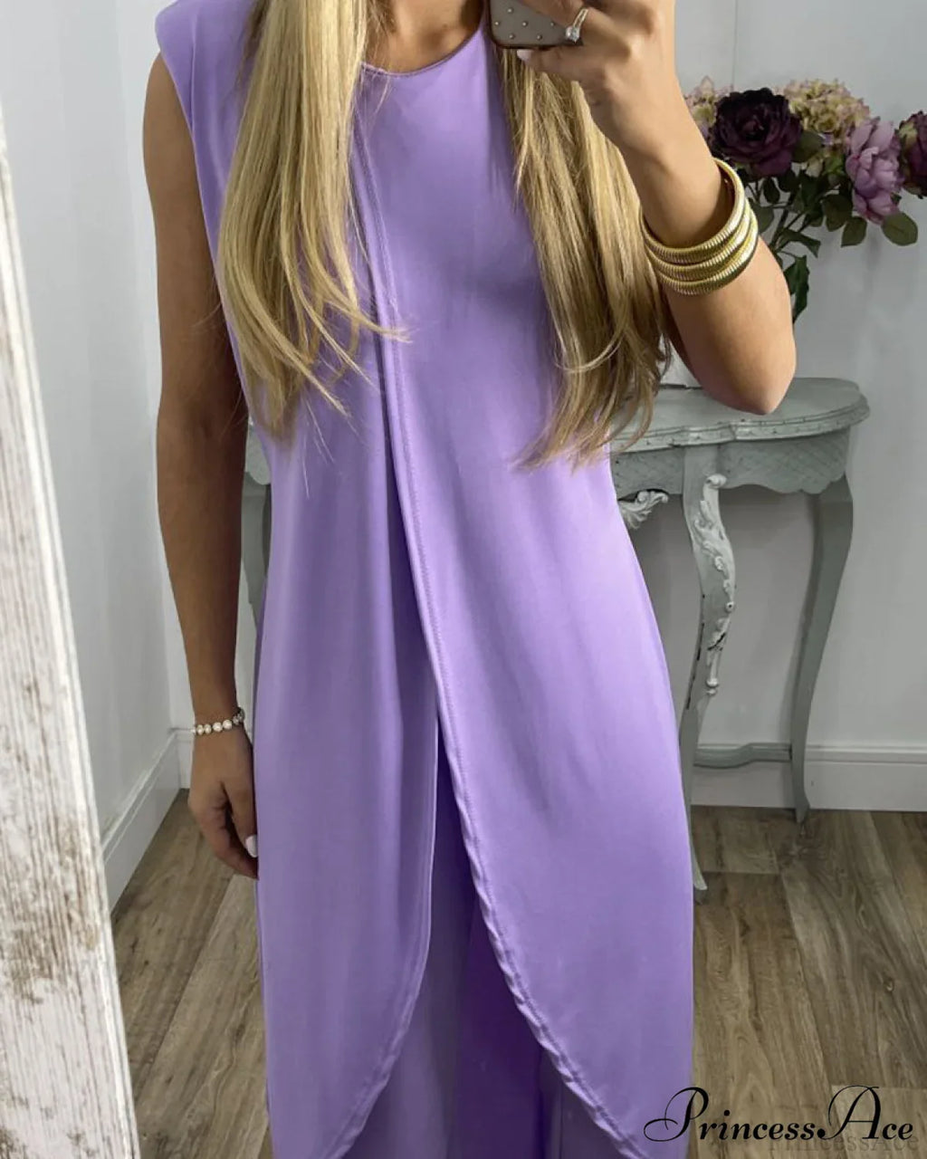 Sleeveless 2-piece outfit image 4