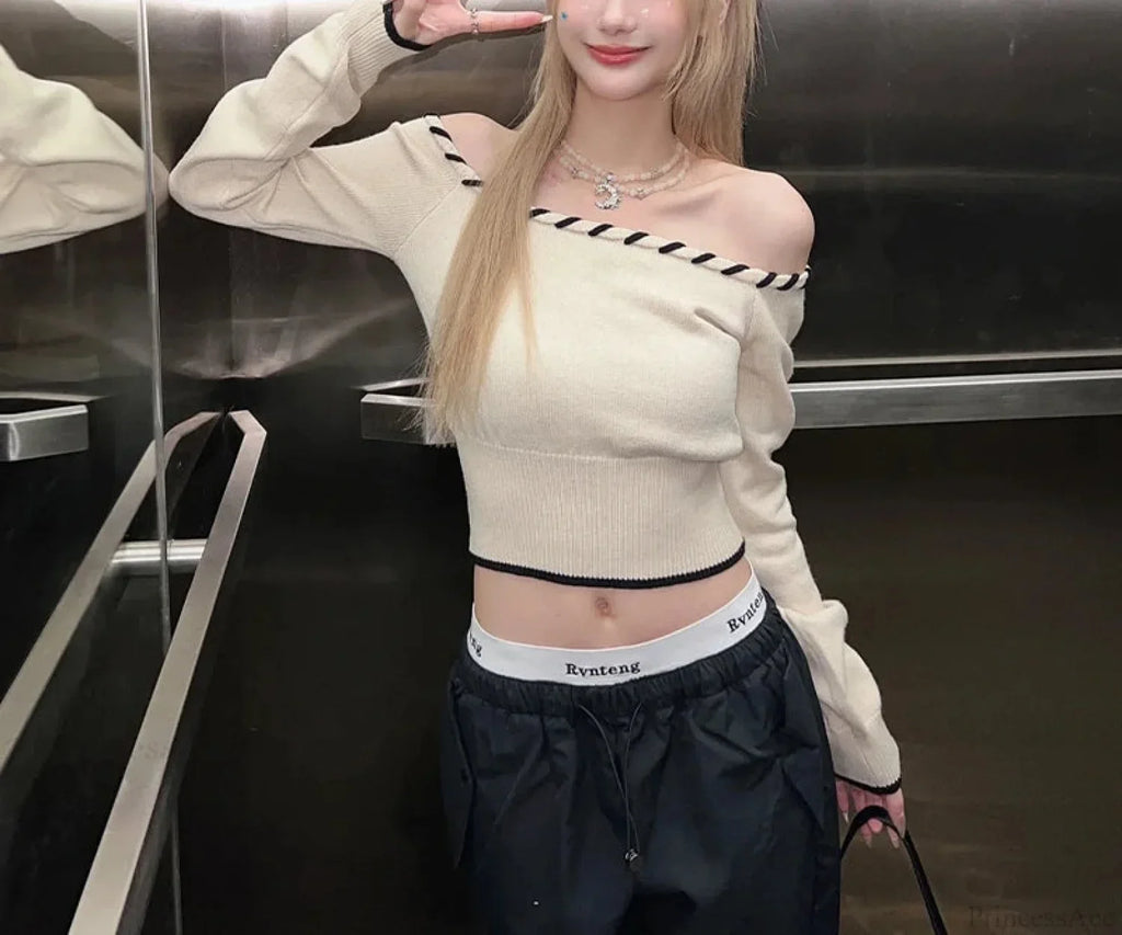 Slim Fit Korean Off-Shoulder Knitted Boat Neck Knit Top image 4