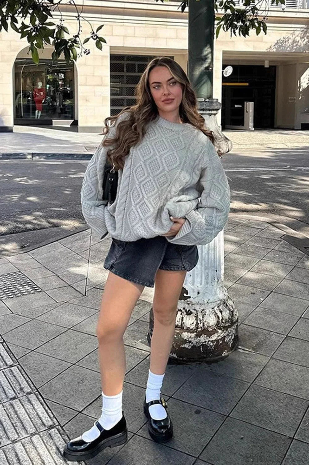 Solid 3D Chunky Cable Argyle Crewneck Loose Sweater image 4