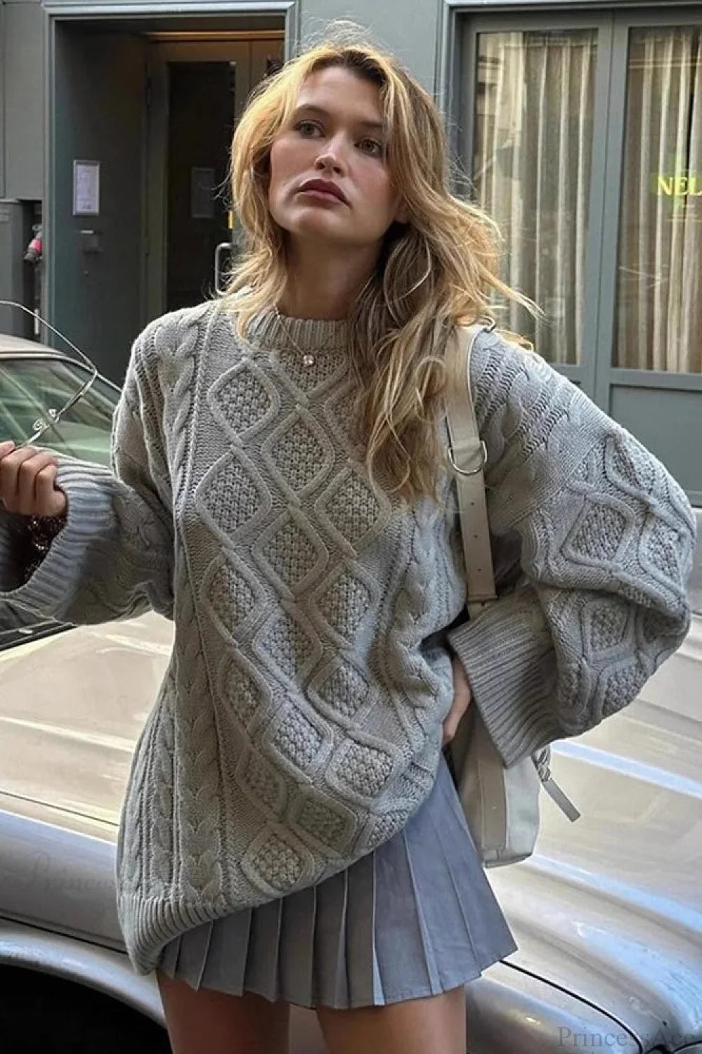 Solid 3D Chunky Cable Argyle Crewneck Loose Sweater image 2