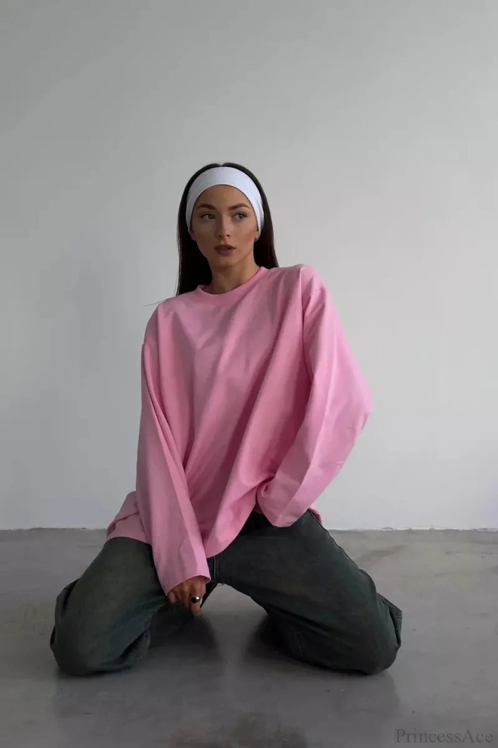 Solid Color Crew Neck Loose Casual Long Sleeve Tee image 7