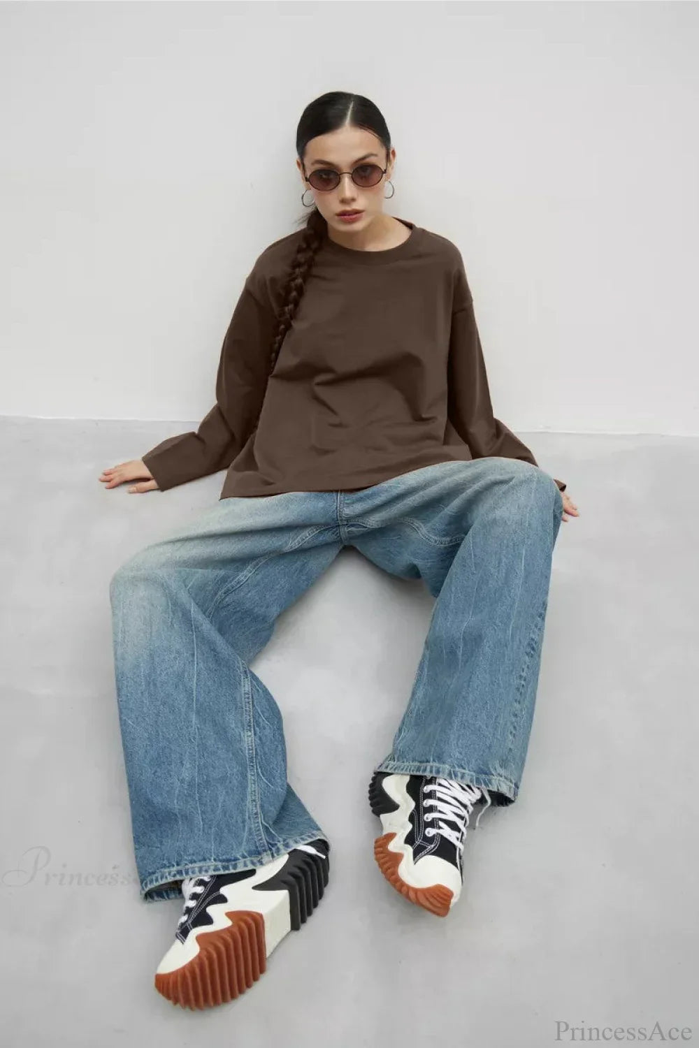 Solid Color Crew Neck Loose Casual Long Sleeve Tee image 10