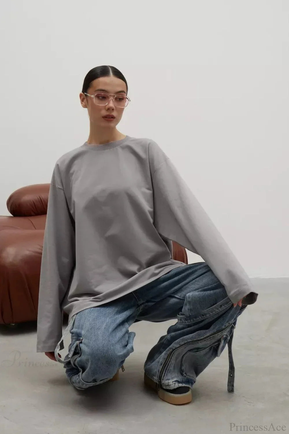 Solid Color Crew Neck Loose Casual Long Sleeve Tee image 11
