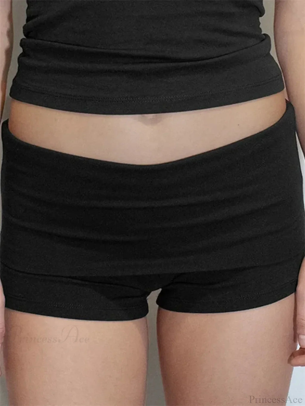 Solid Elastic Low Waist Short image 2