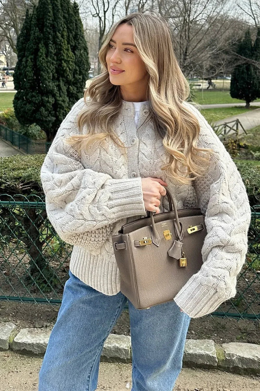 Solid Elegant Crewneck Cable Short Cardigan Sweater image 3