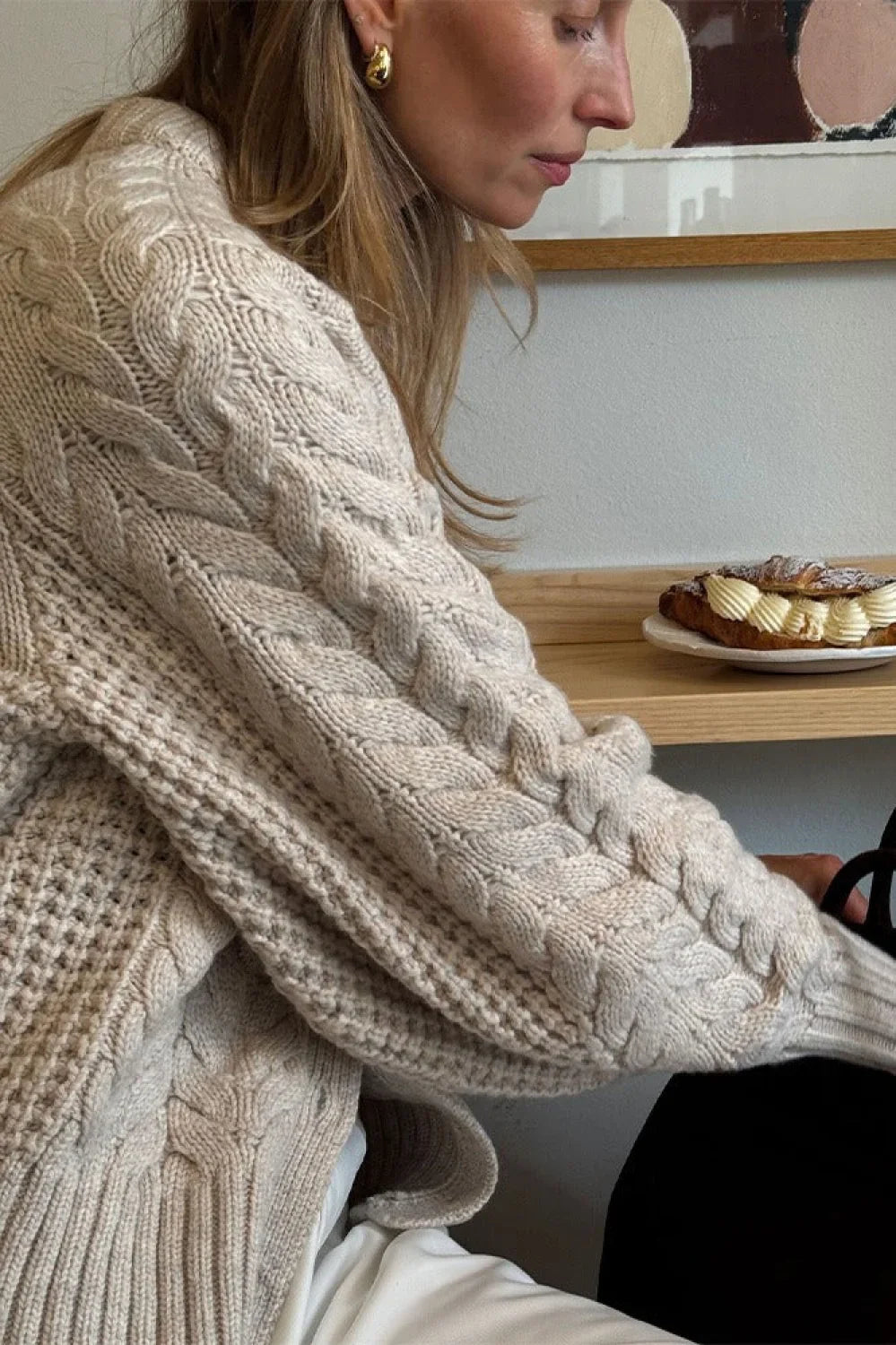 Solid Elegant Crewneck Cable Short Cardigan Sweater image 4