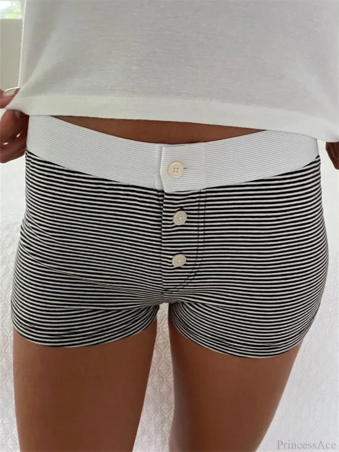 Solid Heart Print Elastic Short image 10