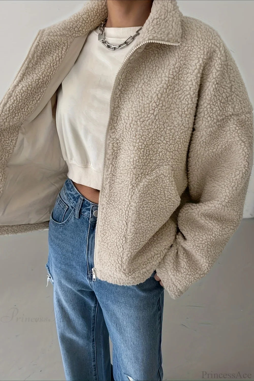 Solid Relaxed Shearling High Neck Jacket image 3