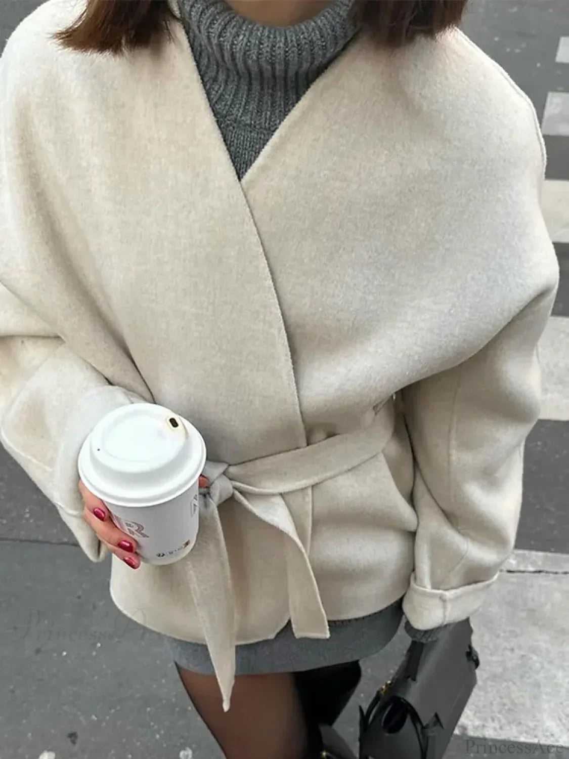 Solid V-neck Lace-up Coat image 6