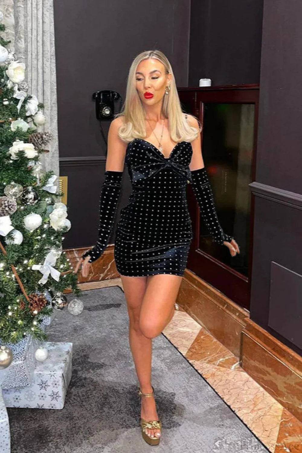Sparkly Velvet Cami Bodycon Mini Dress image 2