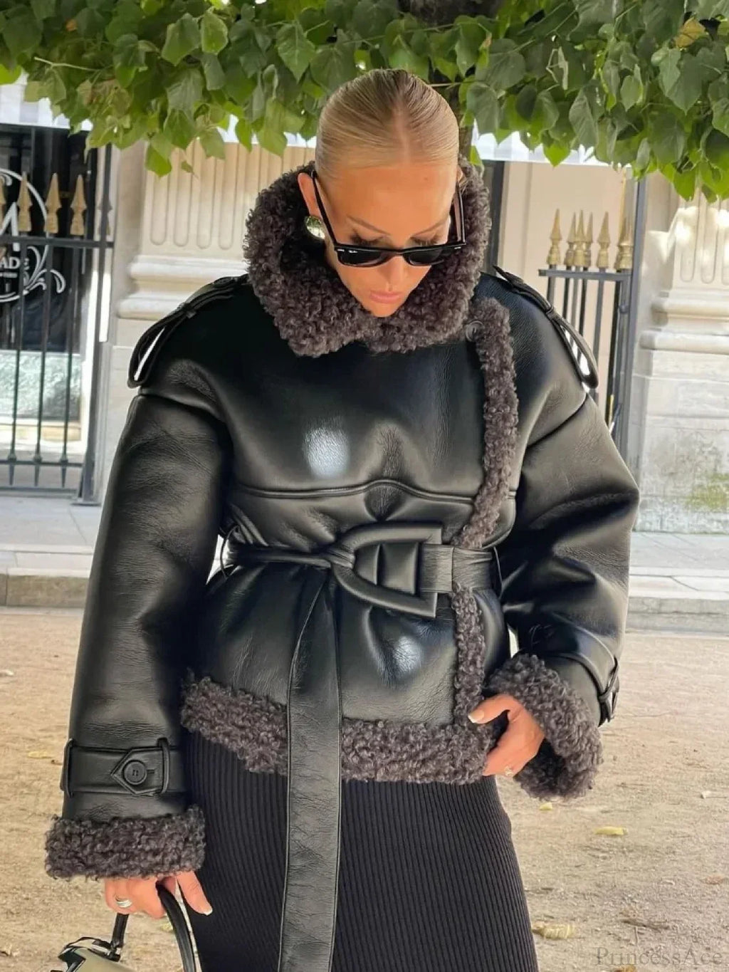 Splicing Thicken Warm Leather Coat image 2