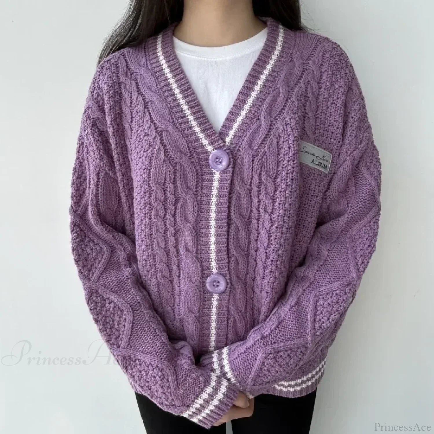 Star Embroidered V-neck Cardigan image 3