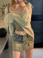 Star Rivet Pencil Denim Skirt image 3