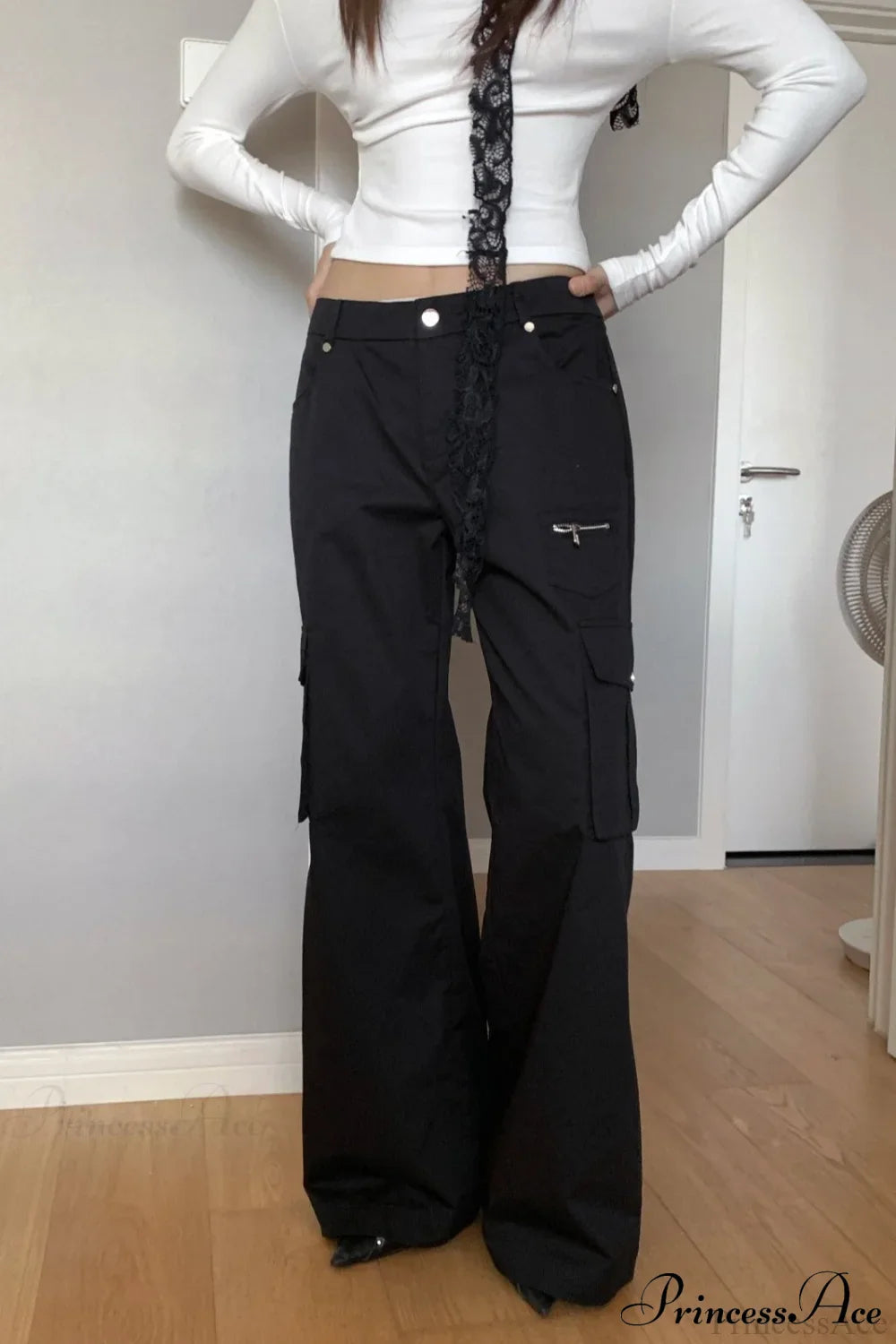 Straight-Leg Multi-Pocket High-Waisted Cargo Pants image 8
