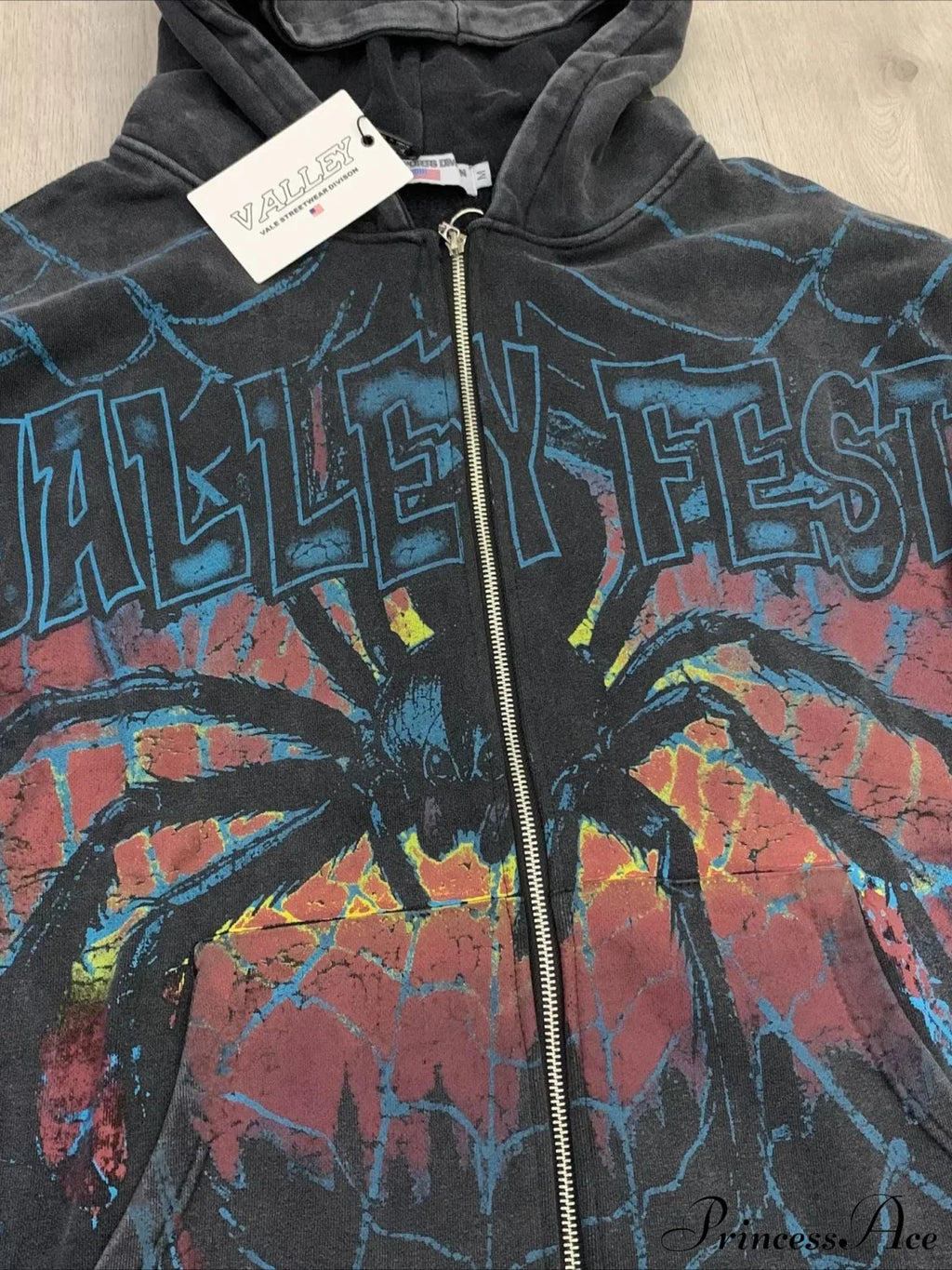 Streetwear Spider Web Vintage Print Zip Hoodie image 2