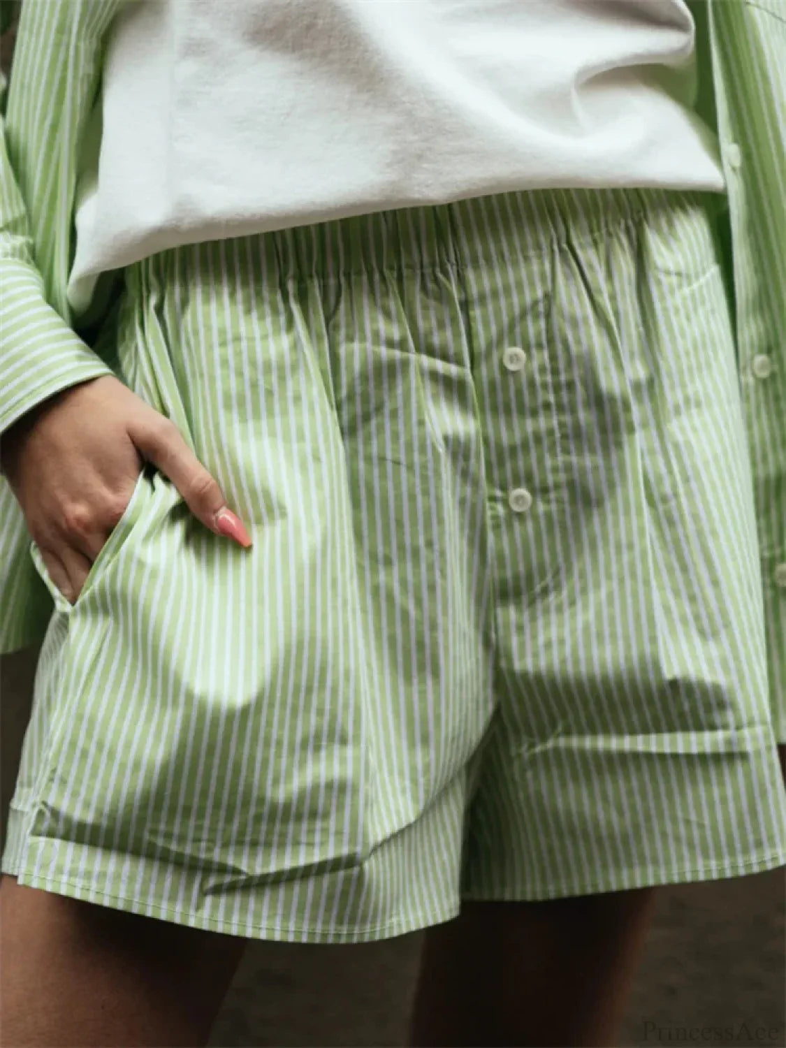 Striped Button High Waist Short image 4