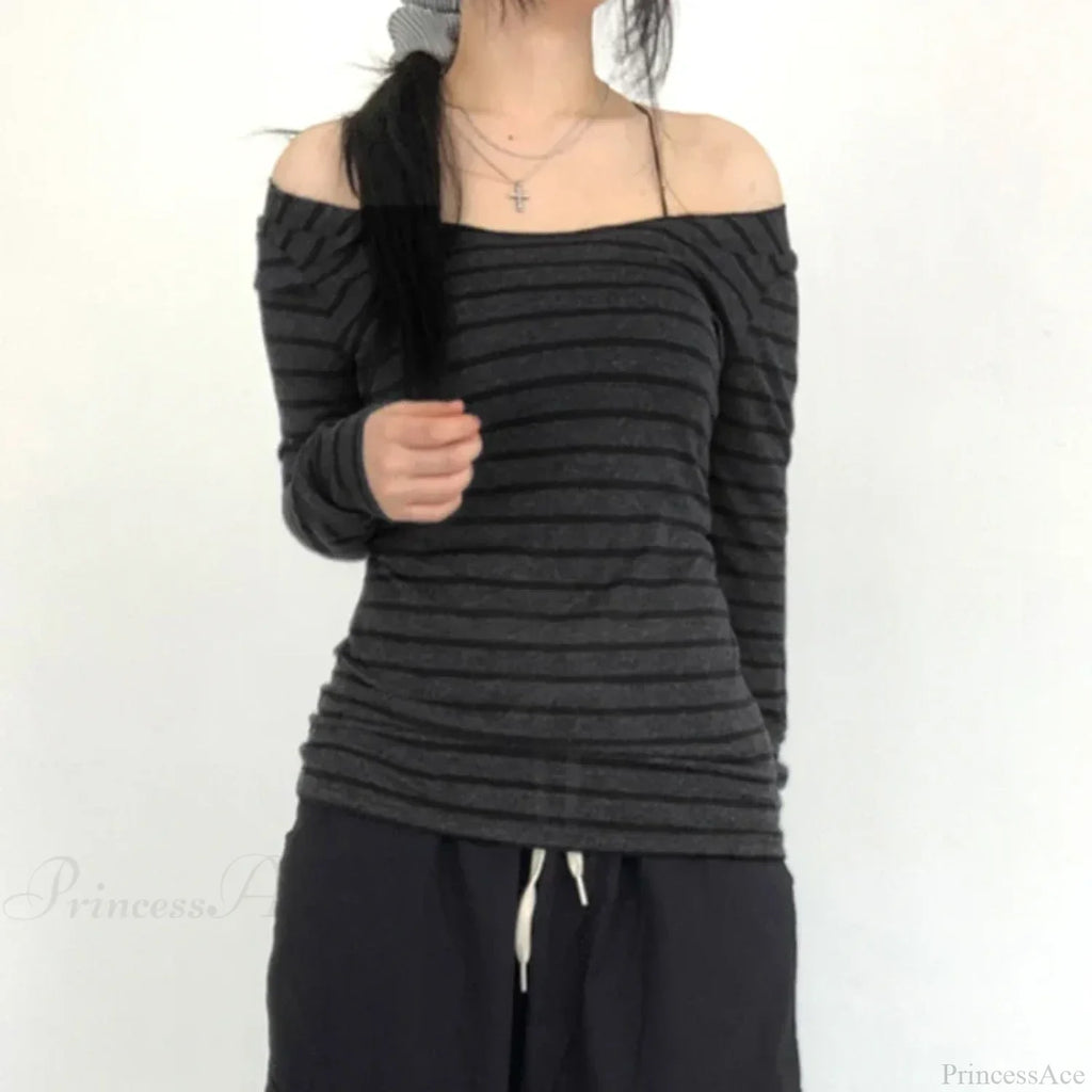 Striped O-neck Knit Top image 1