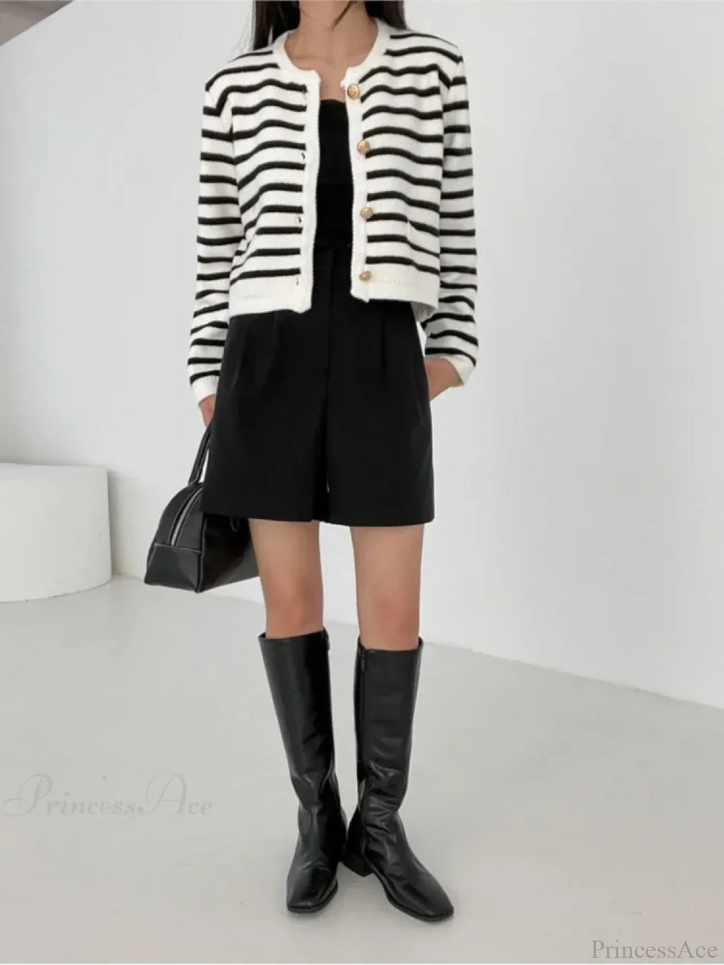 Striped Print Cropped Loose Knit Knit Cardigan image 3