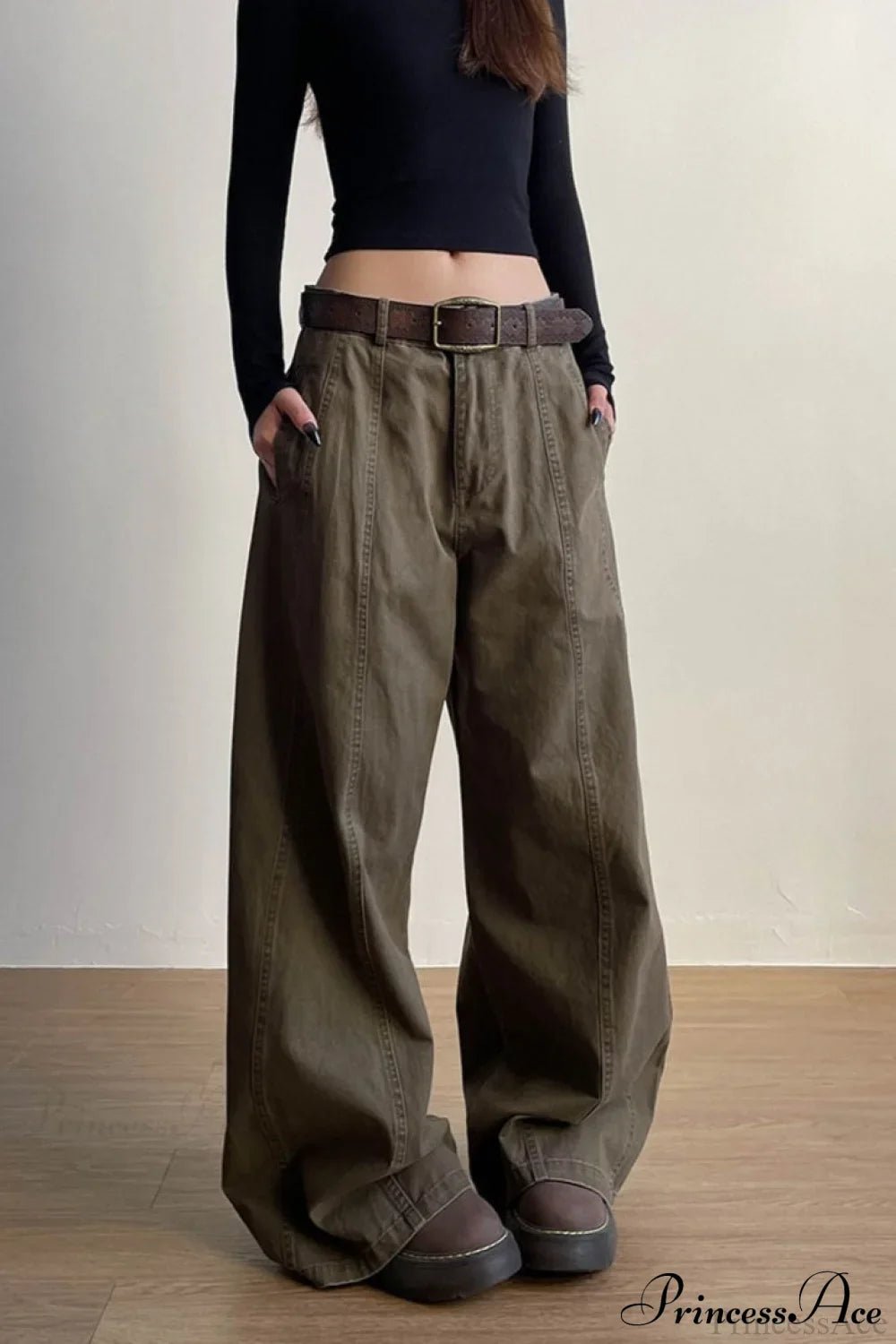 Structured Tailored Wide-Leg Cargo Pants image 1