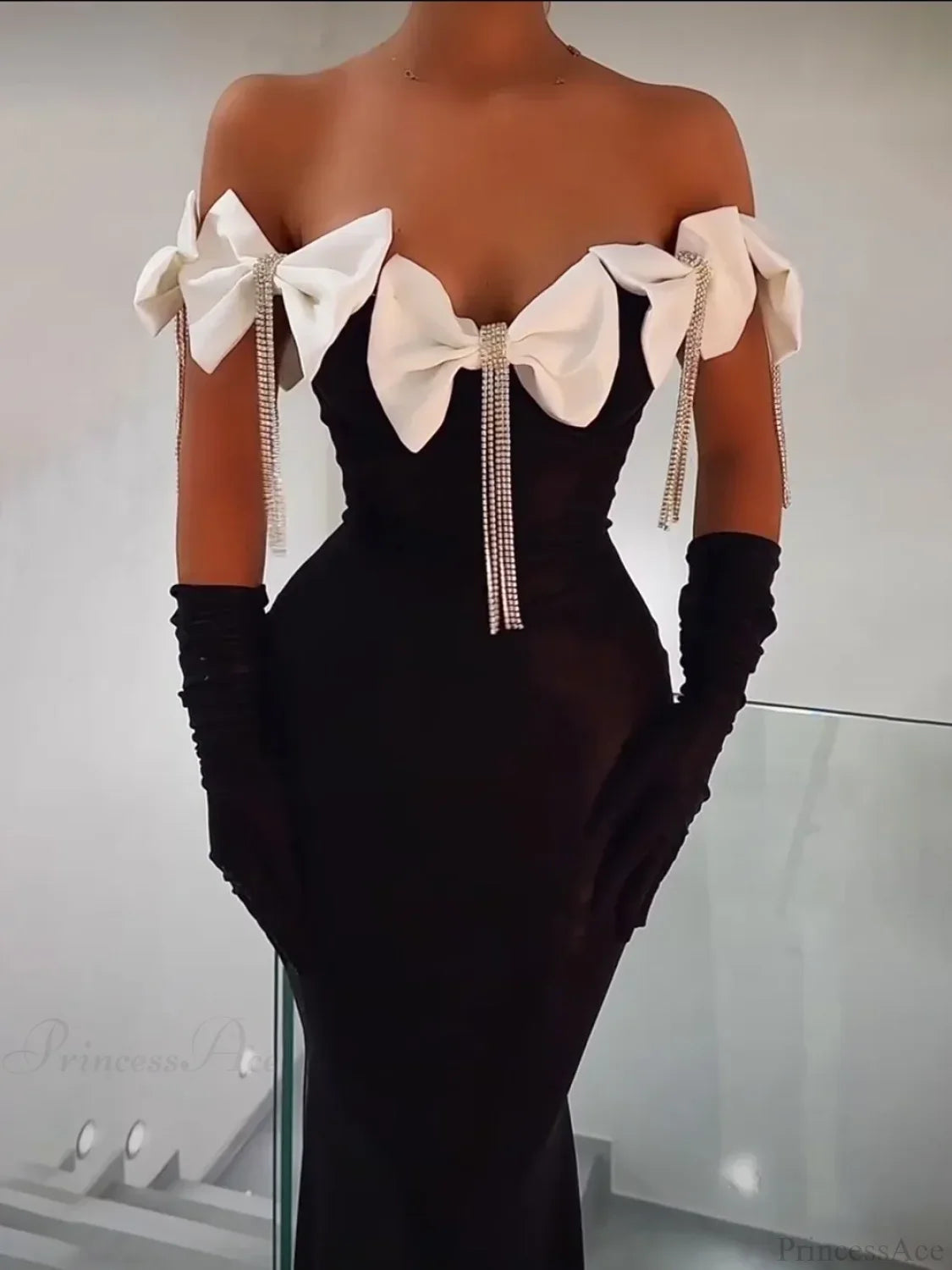 Tassel White Bows Off-The-Shoulder Party Dress image 1