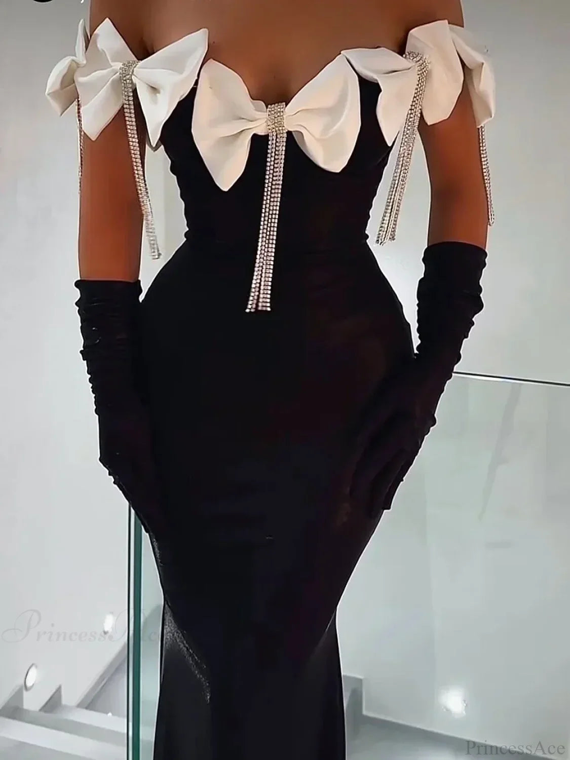 Tassel White Bows Off-The-Shoulder Party Dress image 2