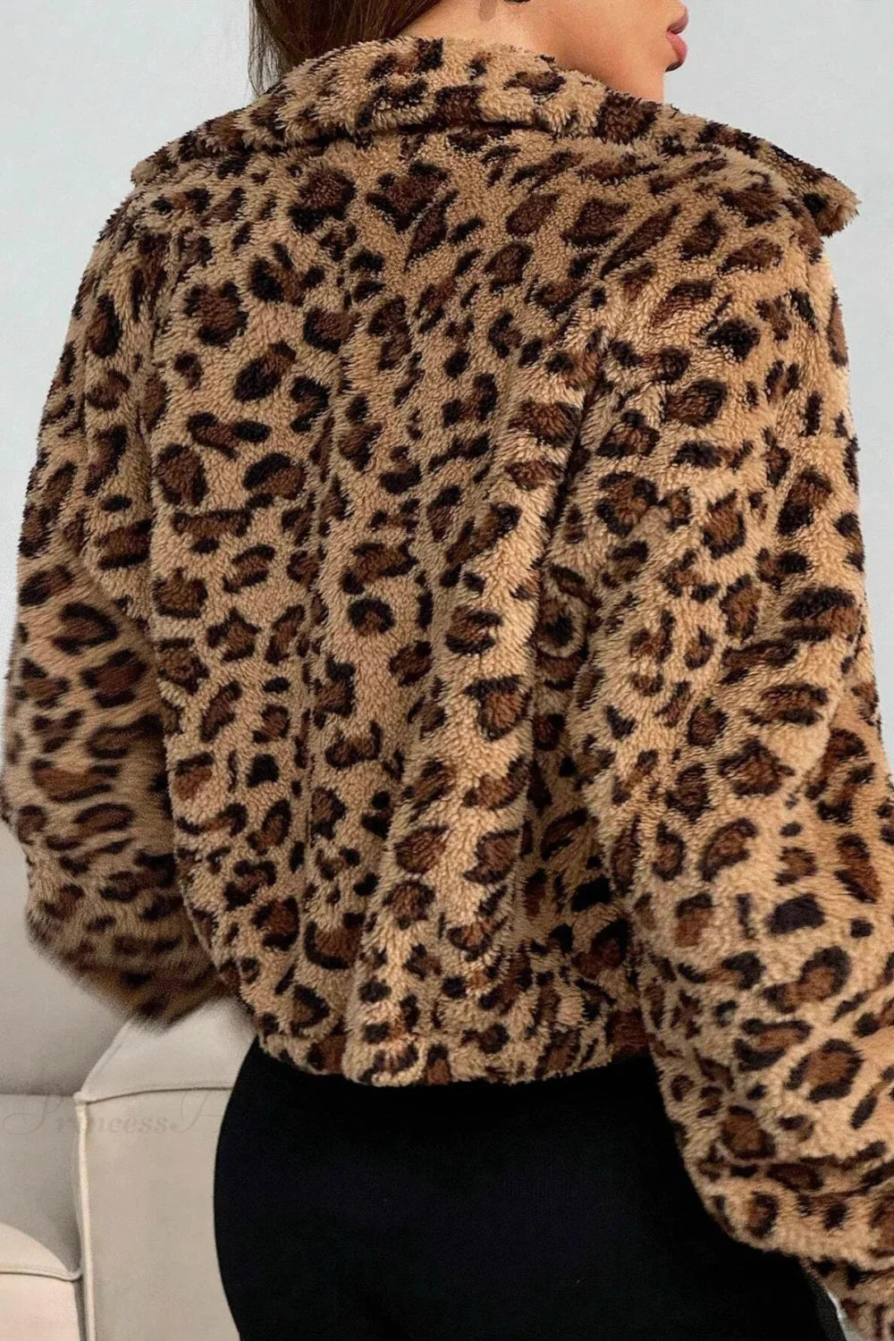 Thickened Short Leopard Print Relaxed Fuzzy Coat image 4