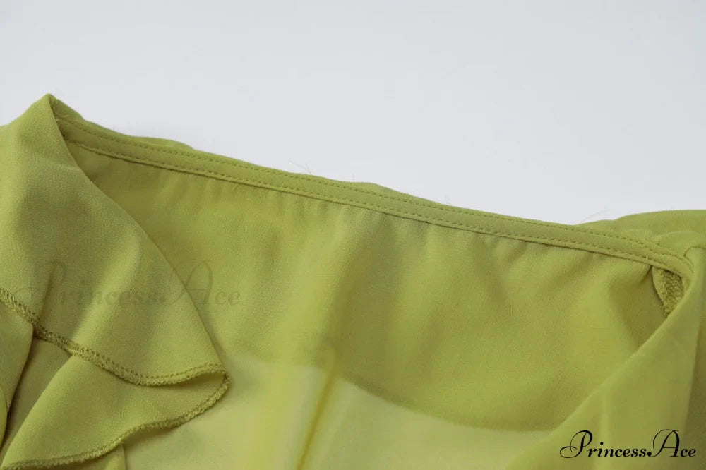 Trim Lace T-shirt 90s with Chiffon Ruffles Up and Vintage Green Detail image 12