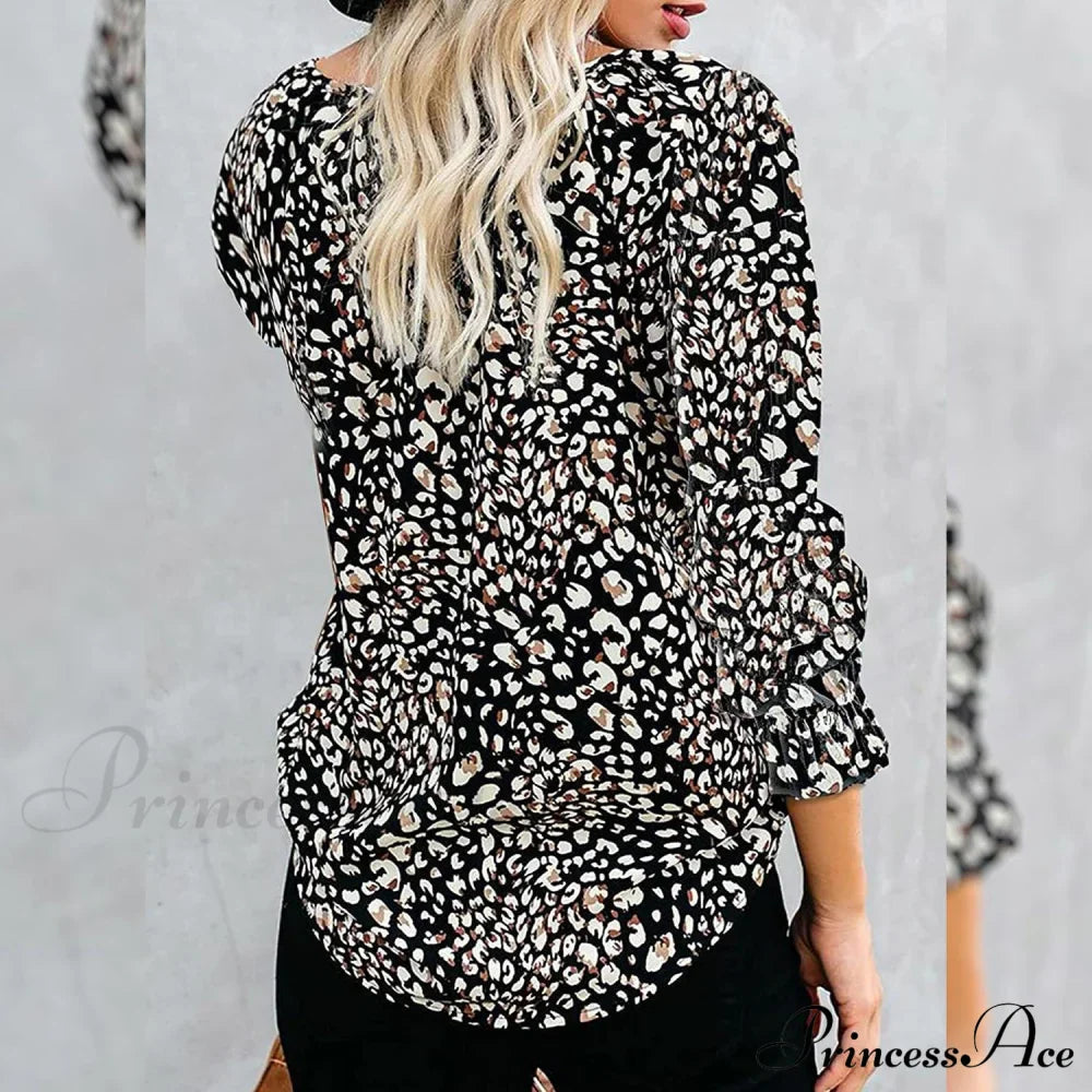 V-Neck Flowered Women's Bohemian Dokotoo Top image 4