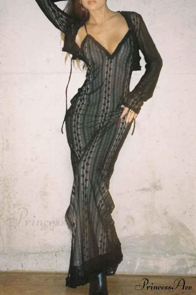 V Neck Lace Two-Piece Dress with Slit image 8