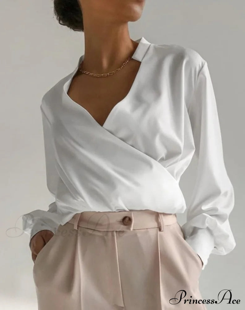 V-NECK SHIRT - TIARA image 2