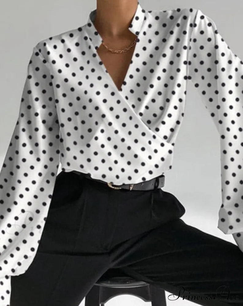 V-NECK SHIRT - TIARA image 4