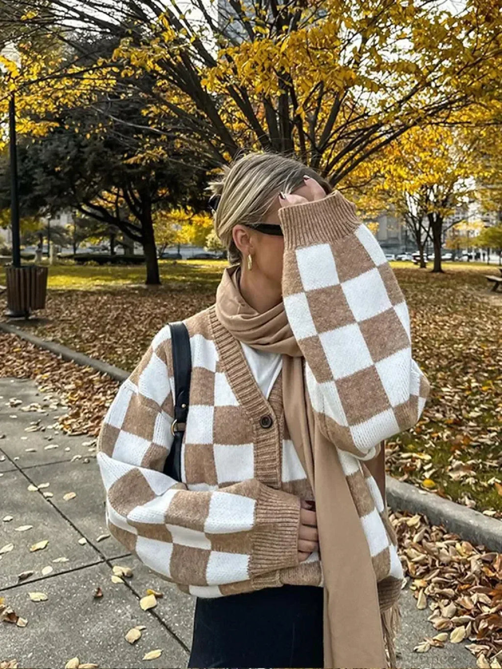 V-neck Square Printed Color Block Cardigan image 1