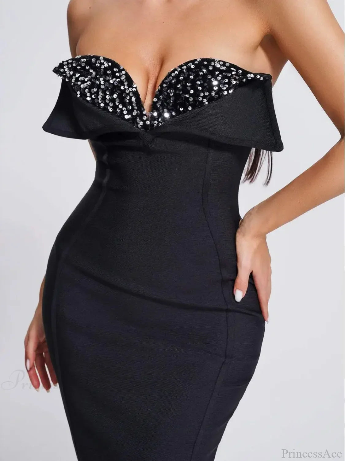 V-Neck Strapless Black Party Dress image 5