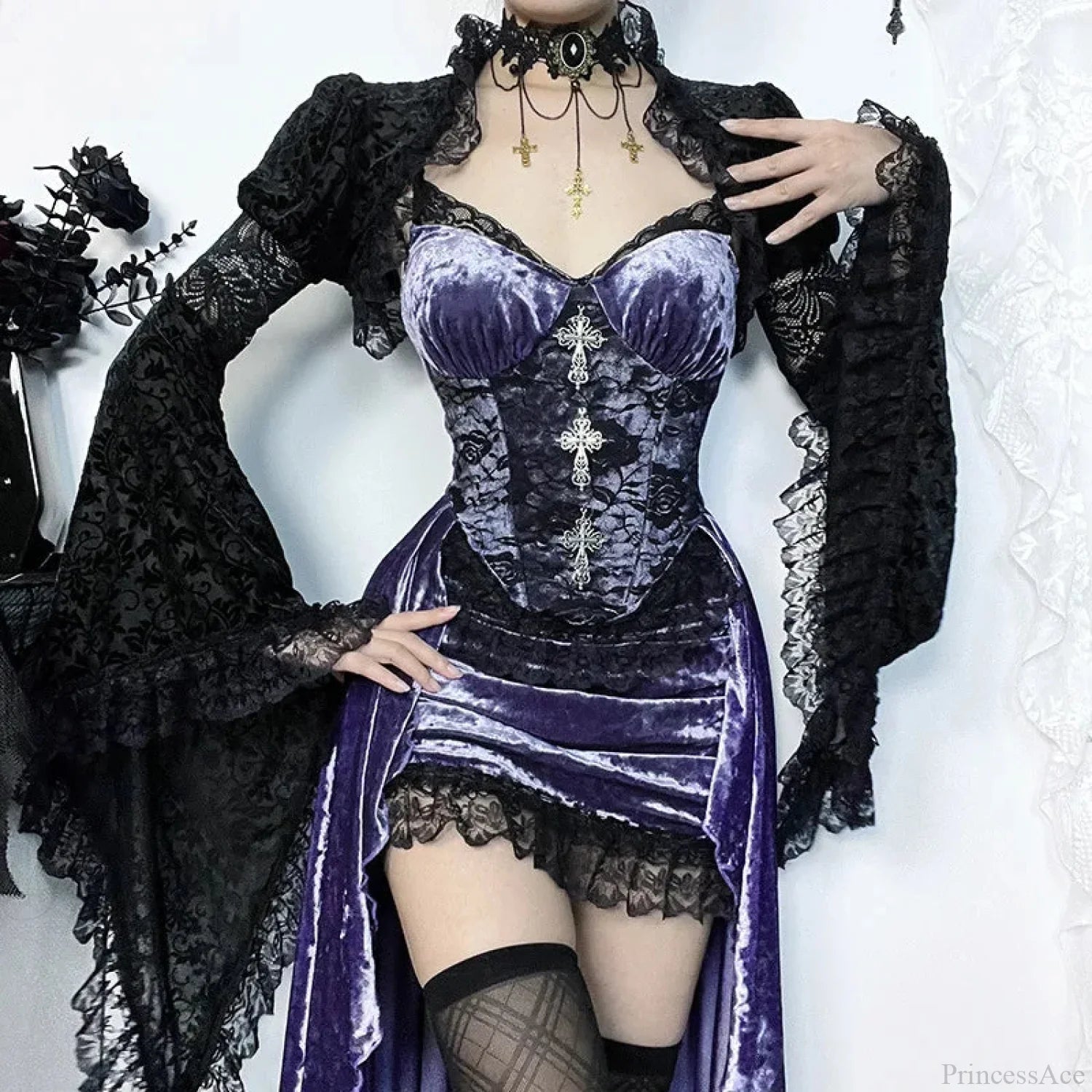 Victoria Velvet A-line Lace Midi Dress image 2